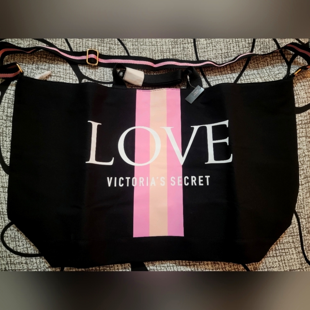 NWT Victoria's Secret Weekender Tote